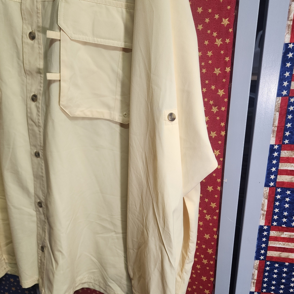 **Bass Pro Shops Men’s Button-Up Fishing Shirt — Cream** - Picture 2 of 9